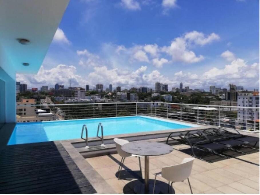 Lincoln Suite Pool - Gym - Sauna サントドミンゴ エクステリア 写真